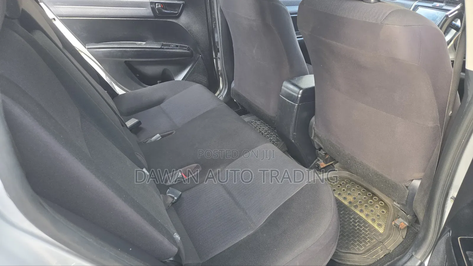 Toyota Corolla Fielder 2015 Silver