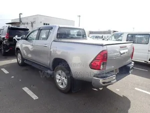 Toyota Hilux Double Cab