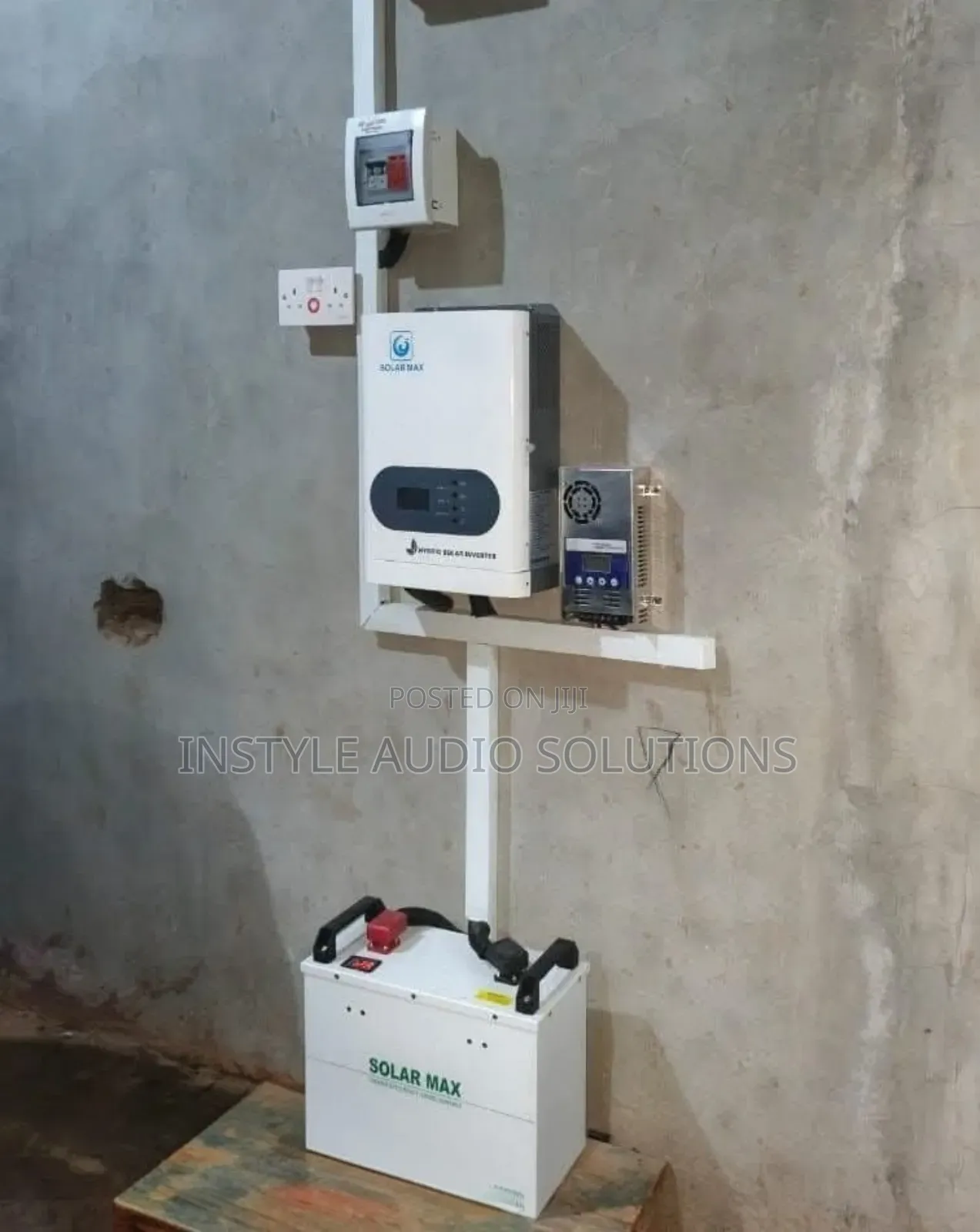 1.5kva Offgrid System - 300ah Lithium Ion - (2)470w Solar Panels