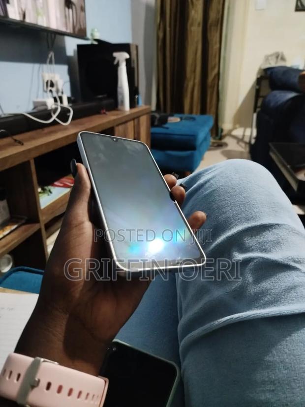 Samsung Galaxy A17 5G 128 GB Blue - thumbnail 4