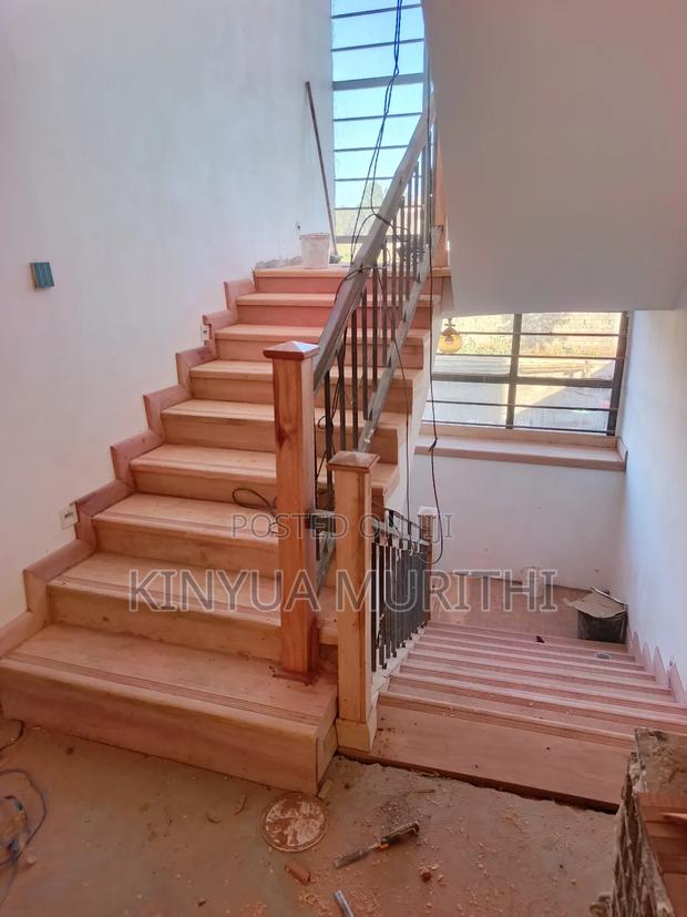 Mahogany Staircase - thumbnail 6