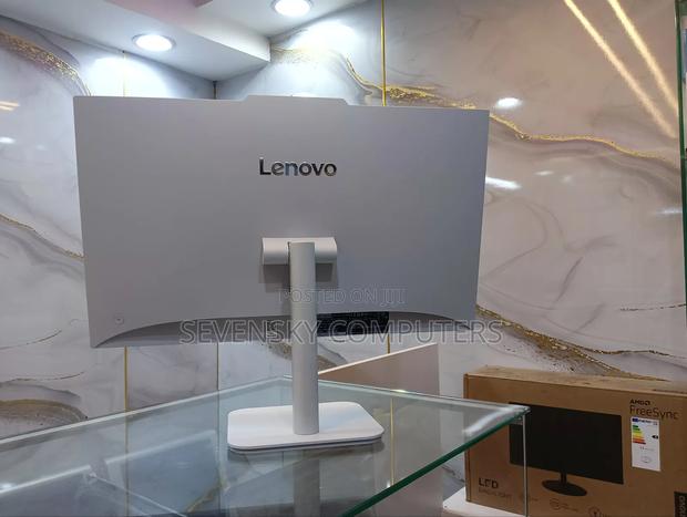 New Desktop Computer Lenovo 8GB Intel Core i3 SSD 512GB - thumbnail 2