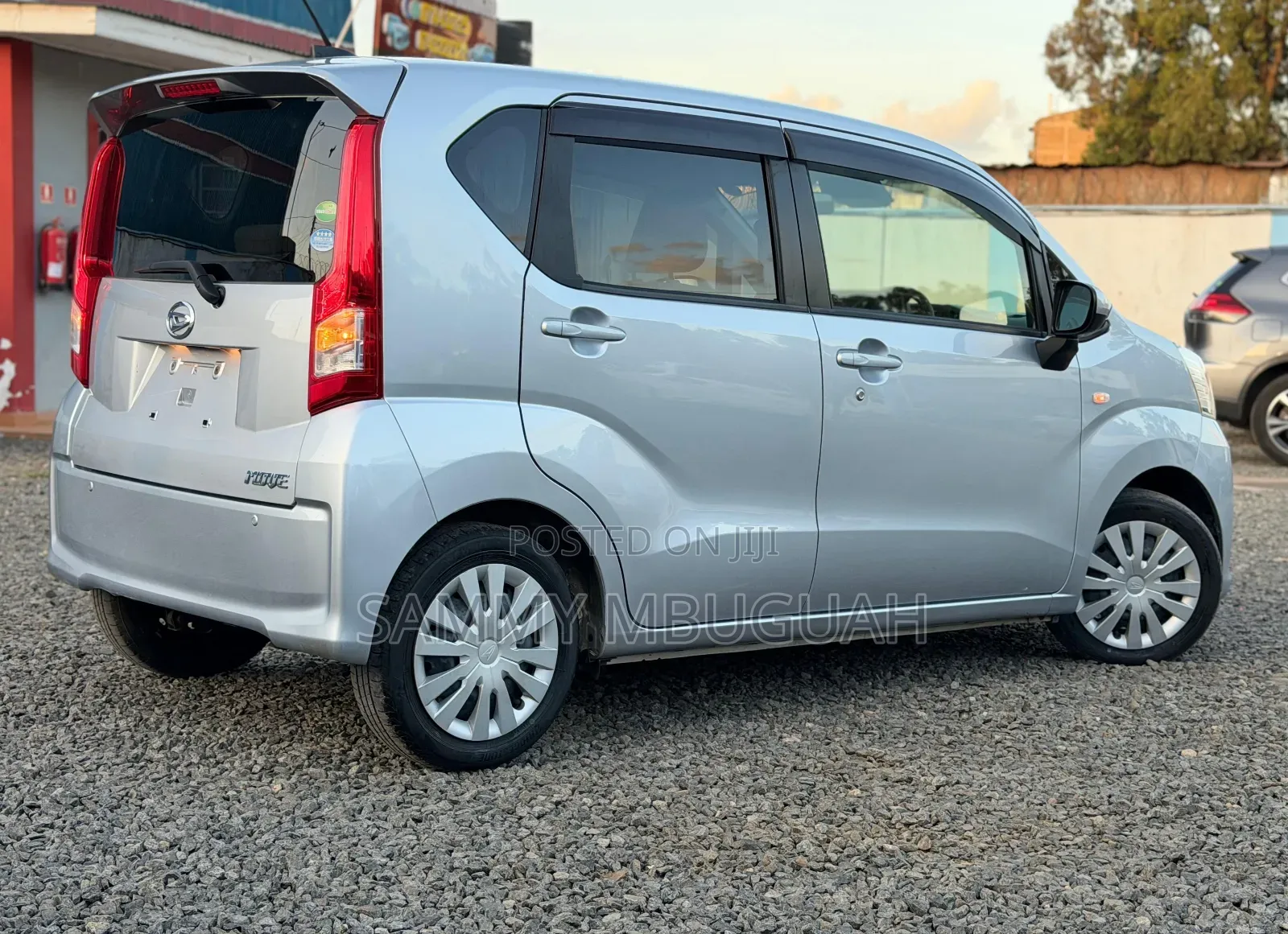 Daihatsu Move 2020 Silver
