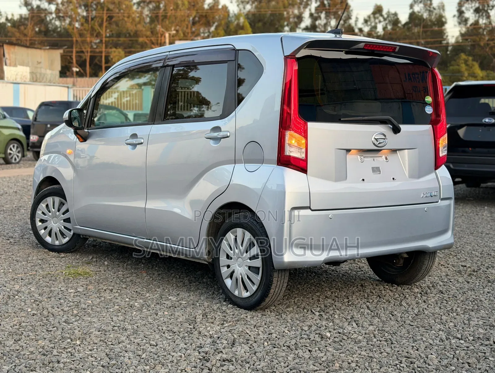 Daihatsu Move 2020 Silver