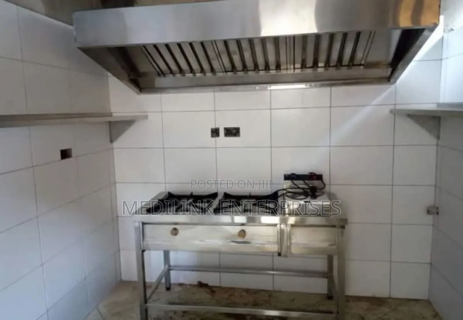 Stainless Steel Commercial Kitchen Set Up (Simple)