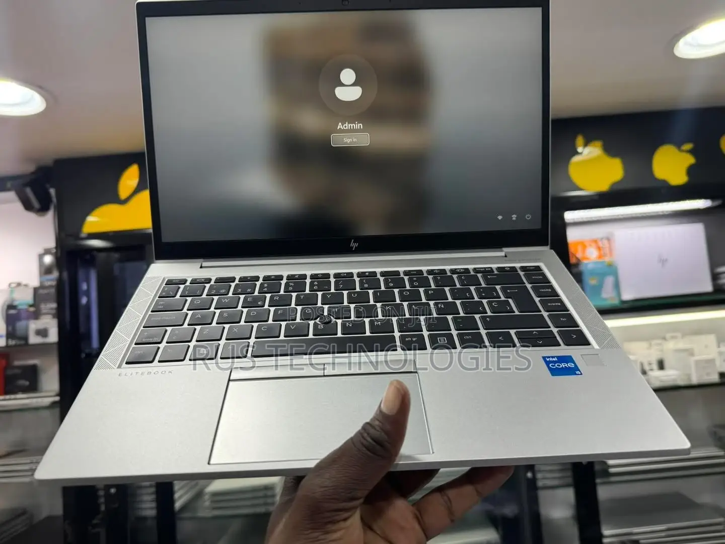 Laptop HP EliteBook 830 G8 8GB Intel Core i5 SSD 256GB