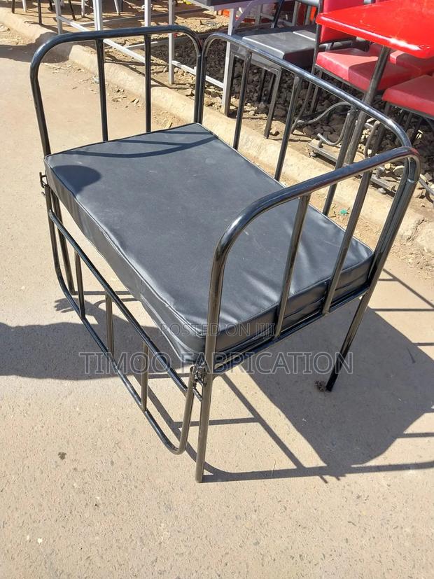 Hospital Delivery Bed With Baby Coat Bed - thumbnail 2