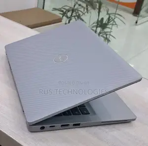 Laptop Dell Latitude 5310 16GB Intel Core i7 SSD 256GB