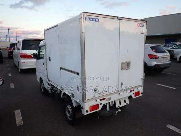 Minicab Refrigerated Mini Truck