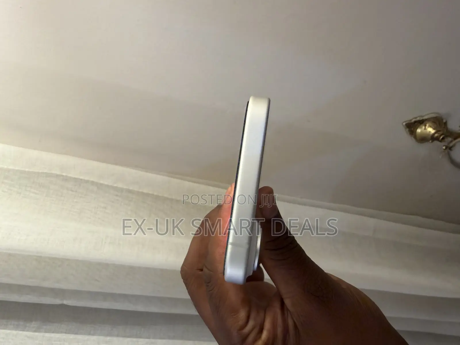 Apple iPhone 16 128 GB White