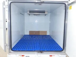 Minicab Freezer Lorry