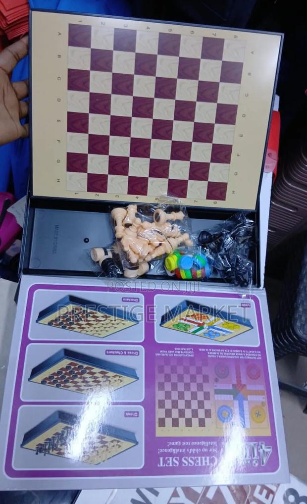 4 in 1 Chess Game Set - thumbnail 2