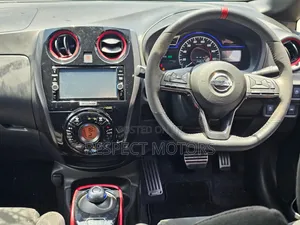 Nissan Note 1.2 Hybrid NISMO 2018 Black