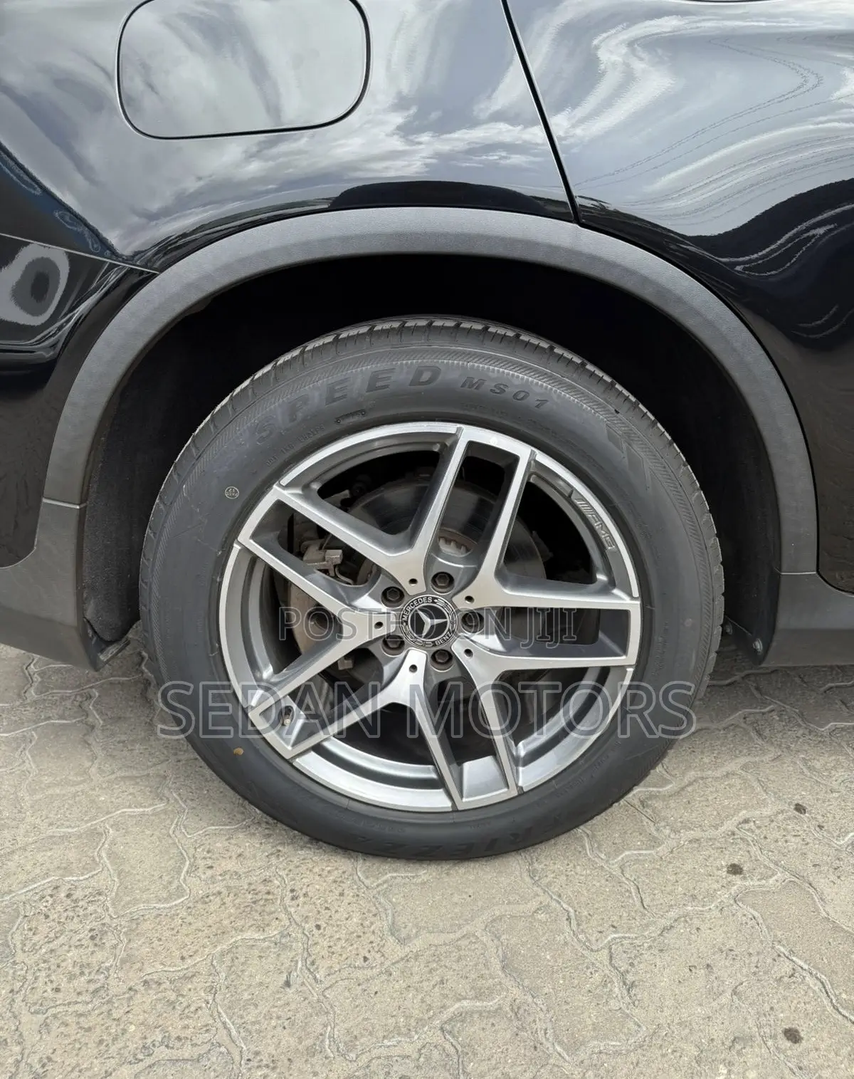 Mercedes-Benz GLC-Class 2019 Black