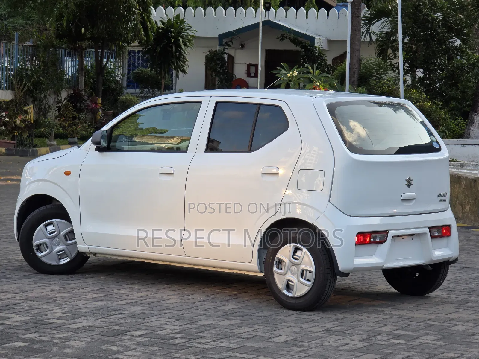 Suzuki Alto 2019 White