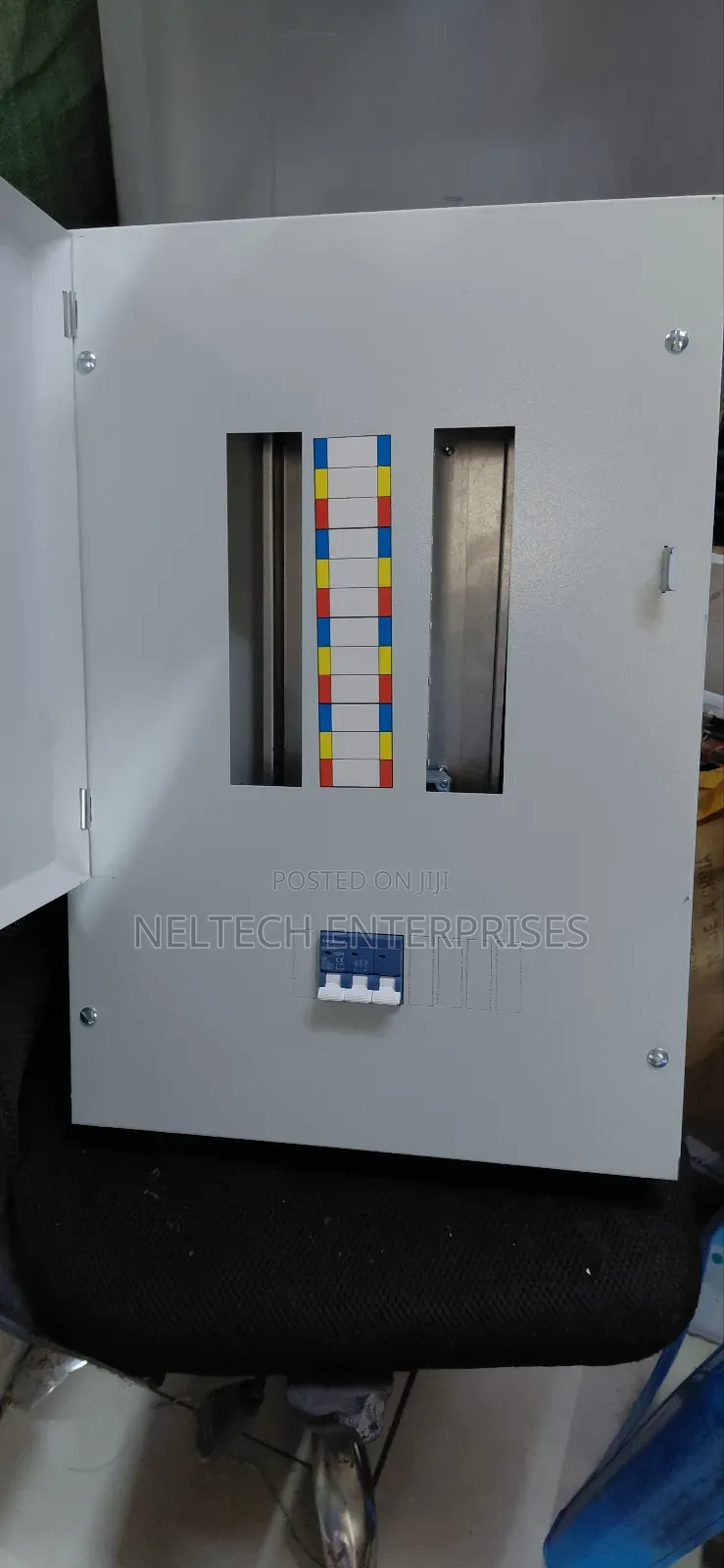 Distribution Board 8 Way