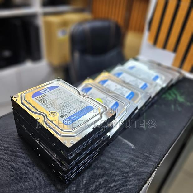 250gb Wd Desktop Hard Drives - thumbnail 2