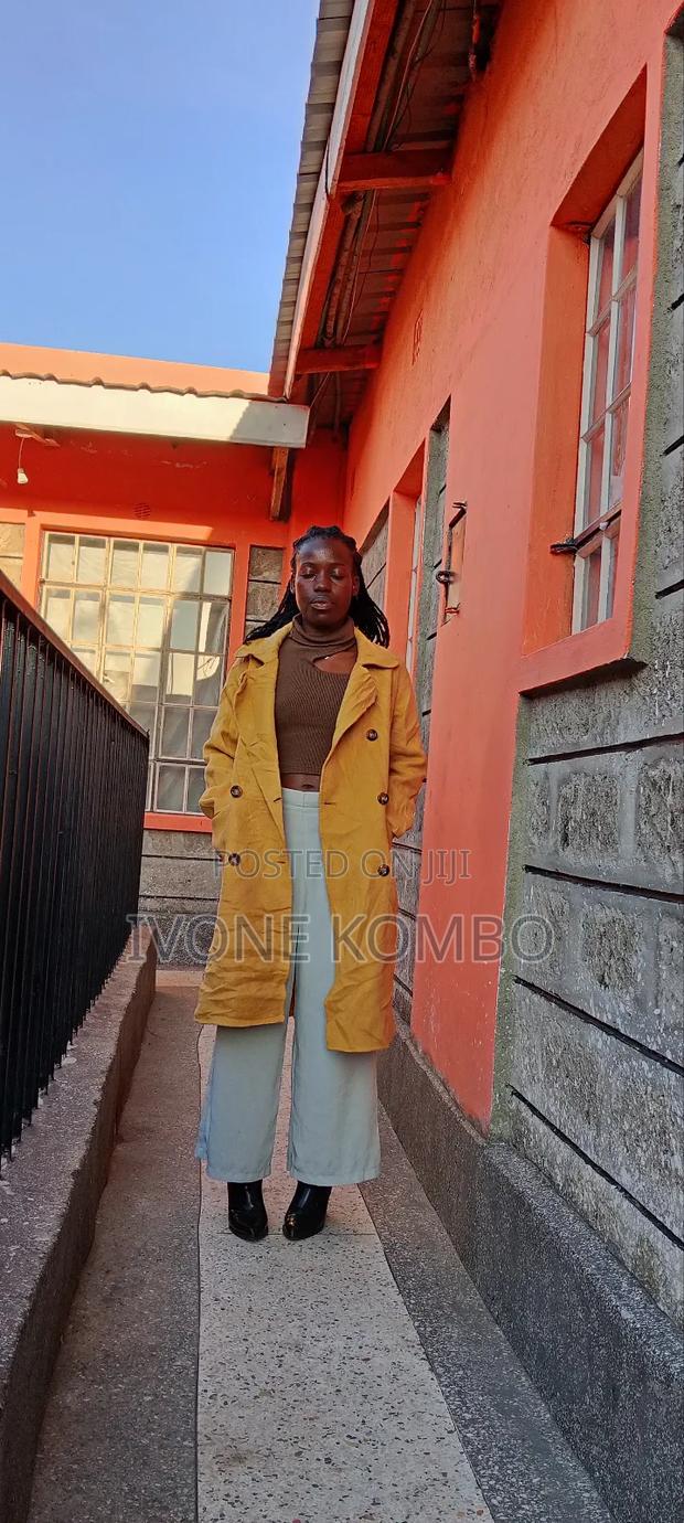 Classy Thrift Trench Coat - thumbnail 18