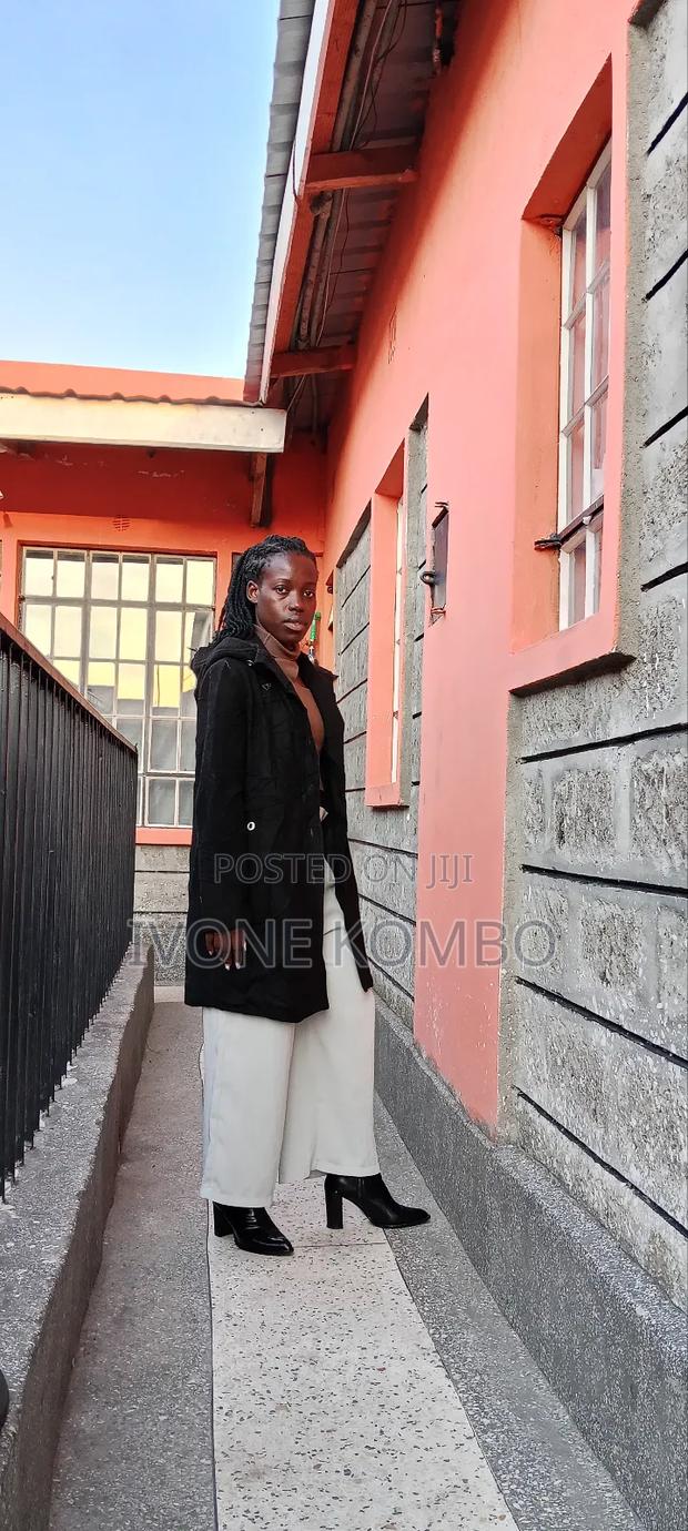 Classy Thrift Trench Coat - thumbnail 20