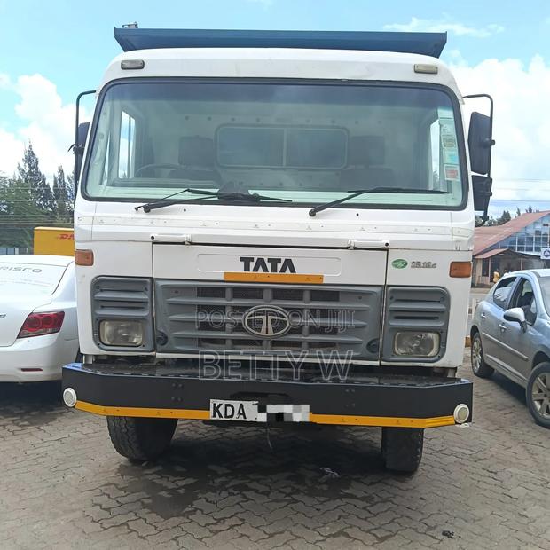 Tata Tipper 2518 Boggie on Sale