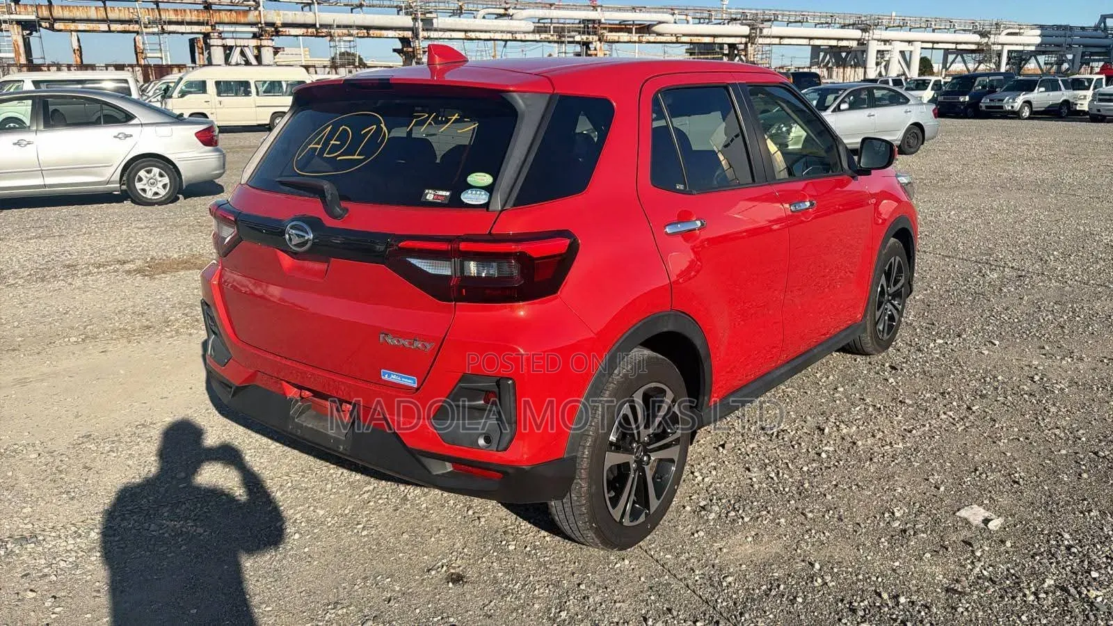 Daihatsu Rocky 2019 Red