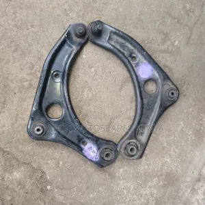 Nissan Note 2018 Lower Control Arms