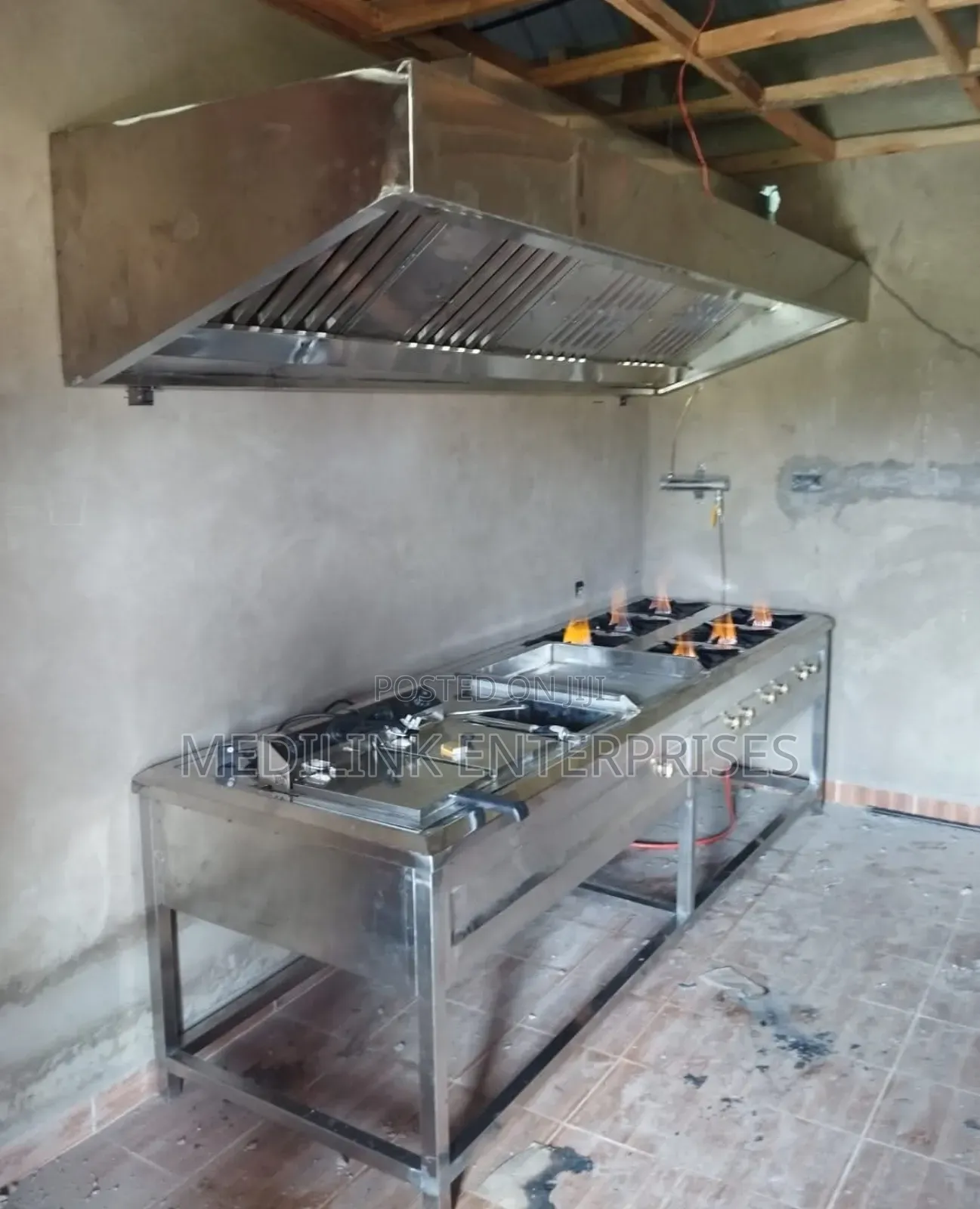 Customized Stainless Kitchen (Combined Cooker+Hood)