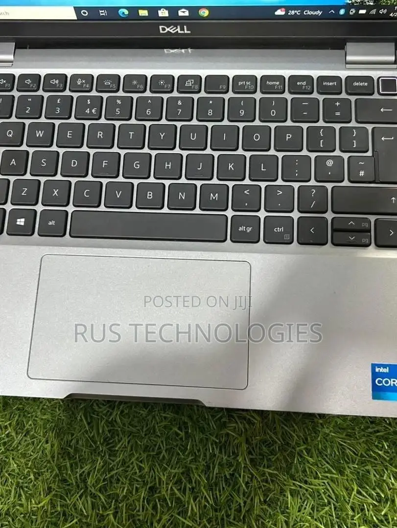 Laptop Dell Latitude 5320 16GB Intel Core i7 SSD 256GB