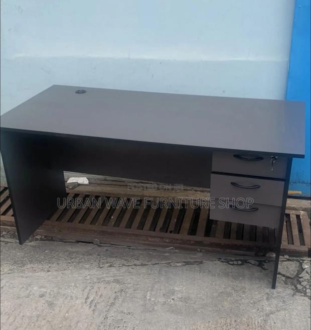 1.8mtrs Office Desk