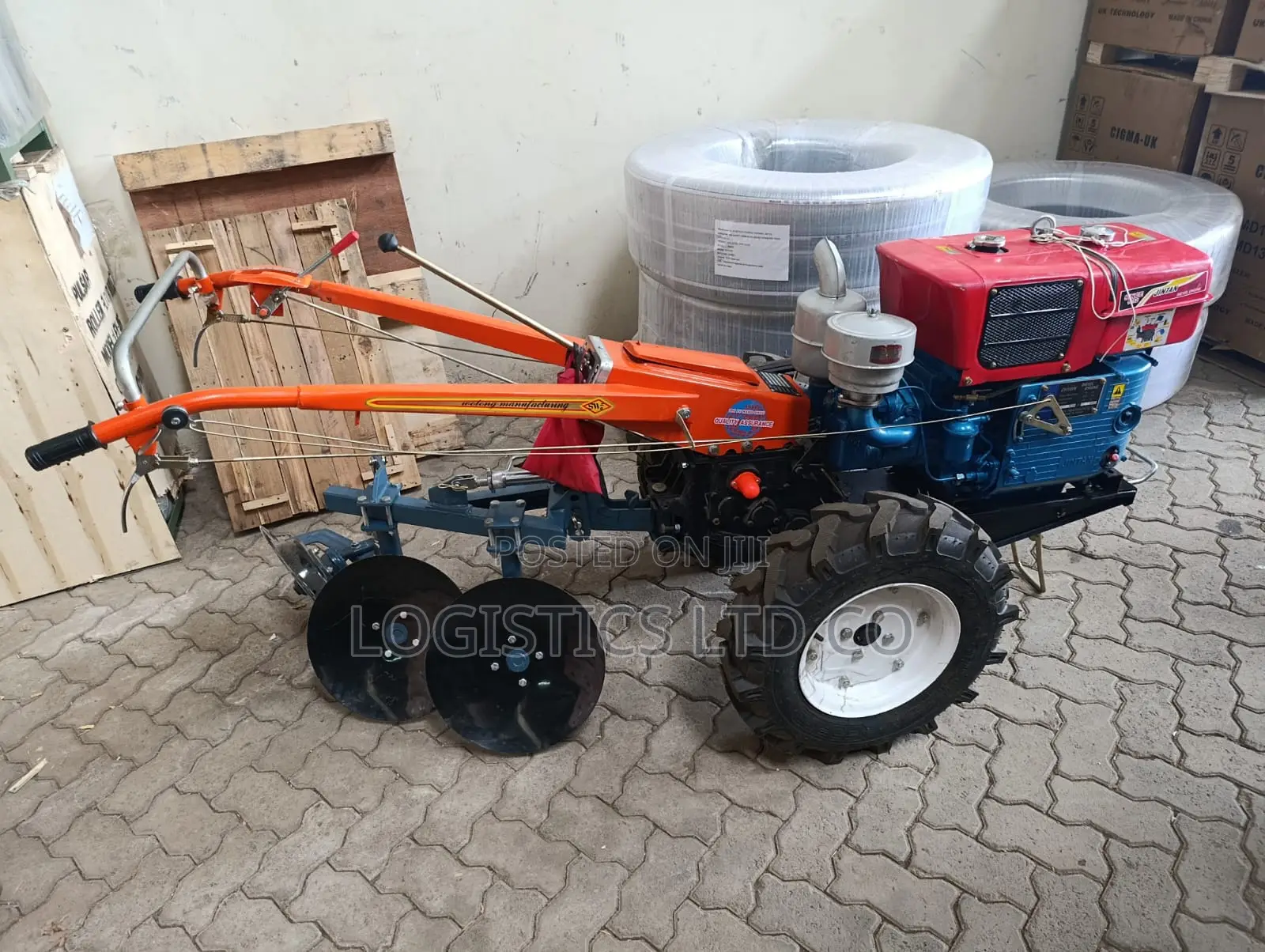 Walking Tractor With 2 Disk Plaoughs 18 Hp