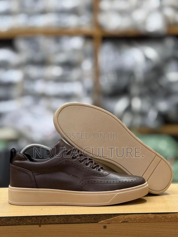 Bottega Venetta Casuals - thumbnail 2
