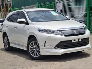 Toyota Harrier 2019 White