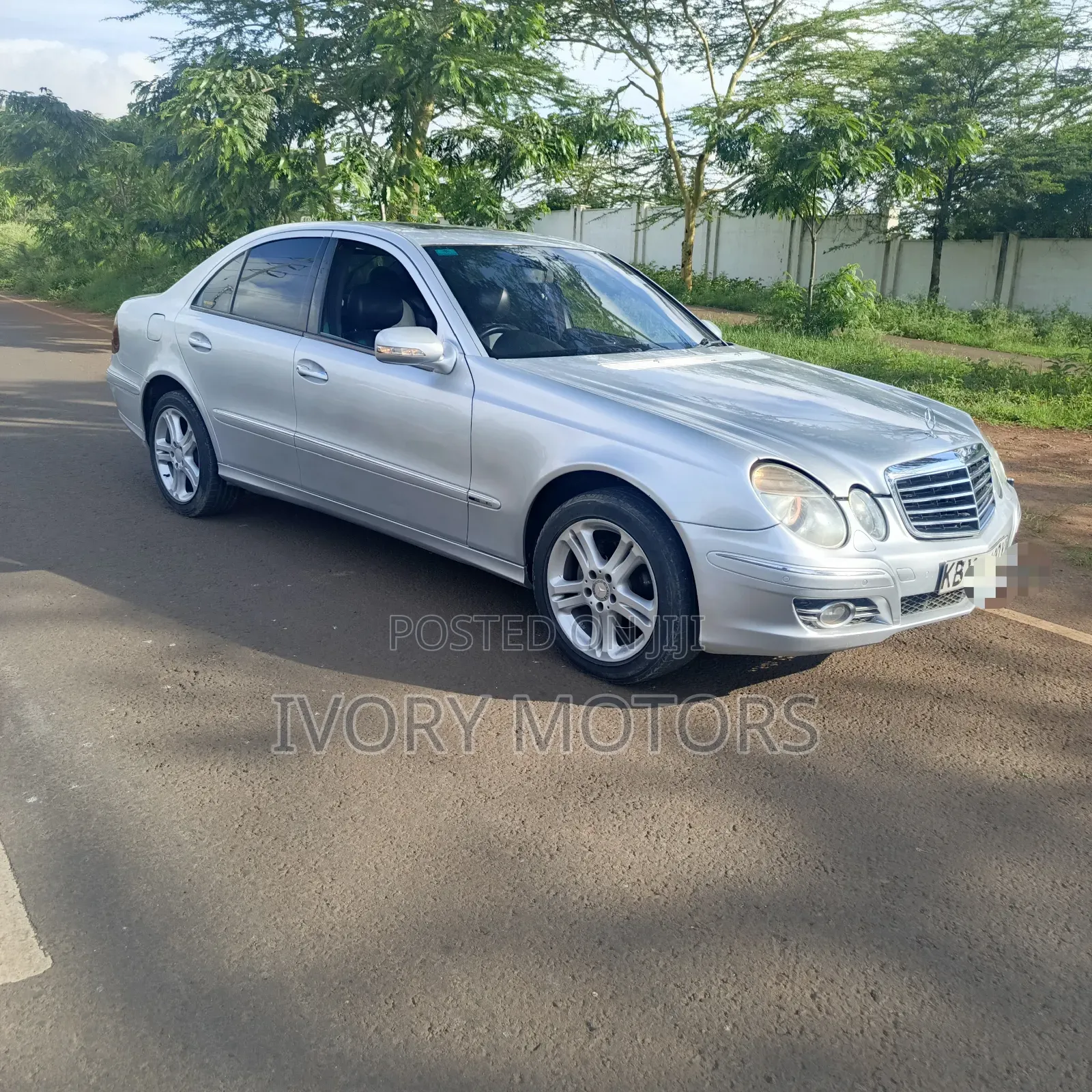 Mercedes-Benz E320 2007 Silver