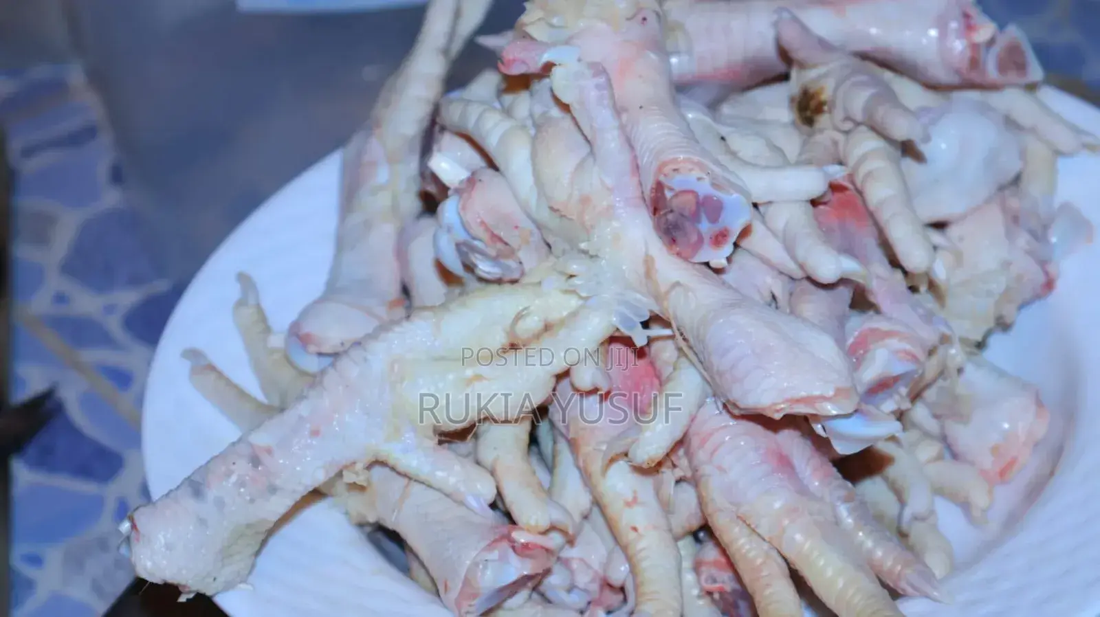 Dog/Pets Chicken Feet, Chicken Heads, and Lamb and Goat Meat