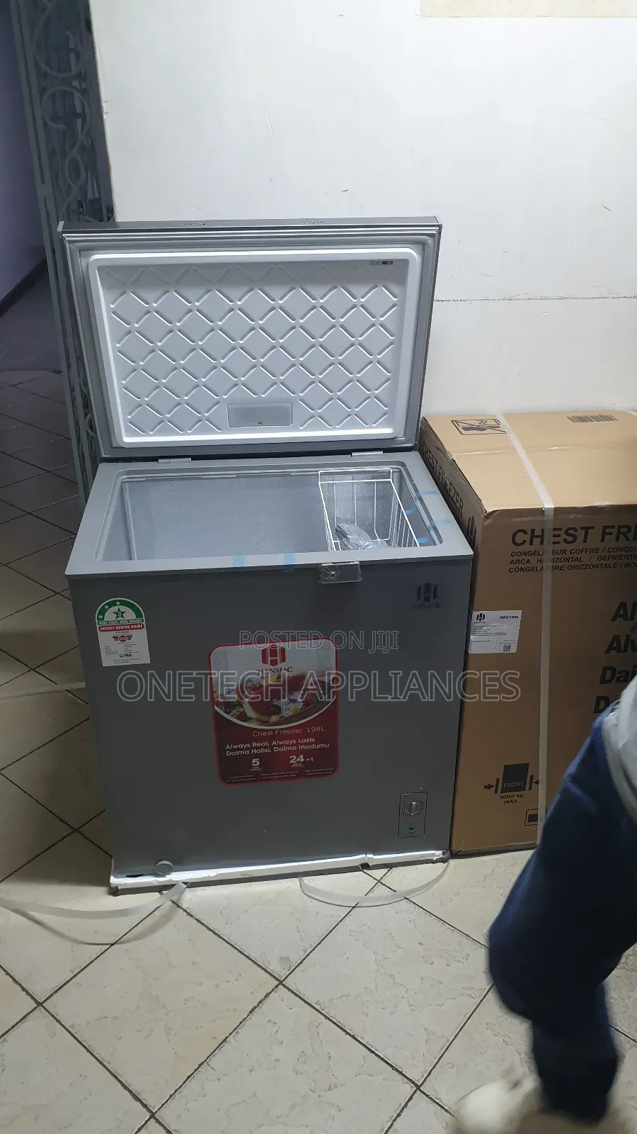 Hanmac 198 Liters Hfc198l Dual Chest Freezer