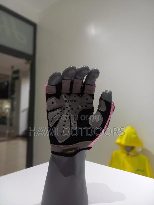 Light Multipurpose Half-Finger Gloves / Cycling Gloves