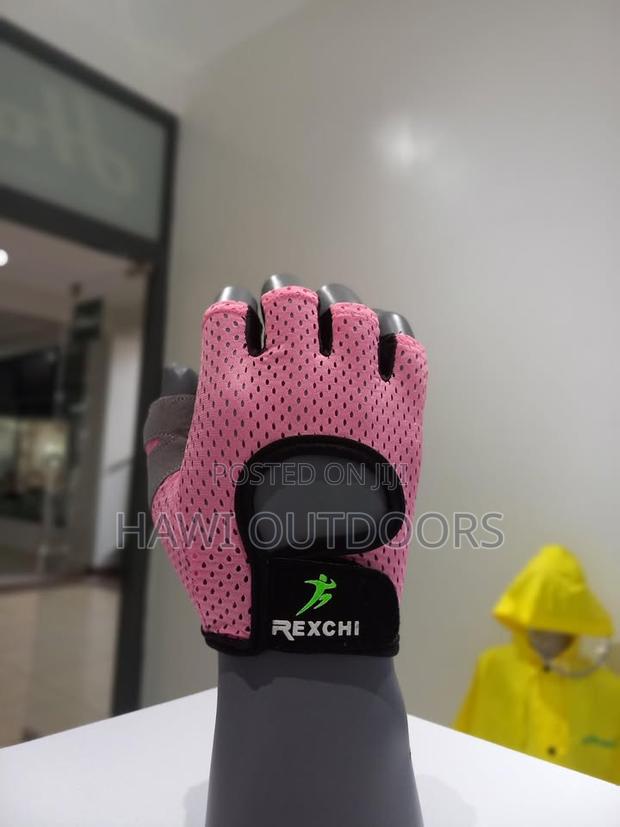 Light Multipurpose Half-Finger Gloves / Cycling Gloves - thumbnail 2