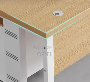 Office Desk : Classic Metal Frame Executive Minimalists Office Desk