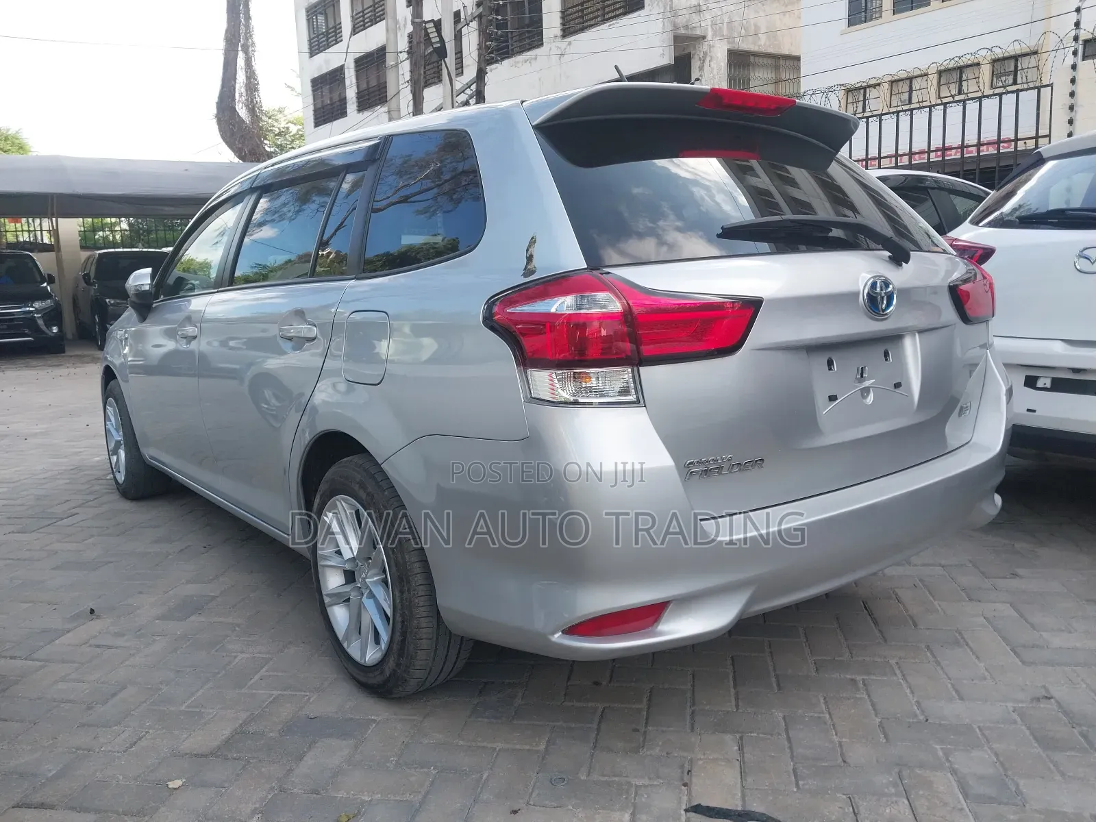 Toyota Corolla Fielder 2019 Silver