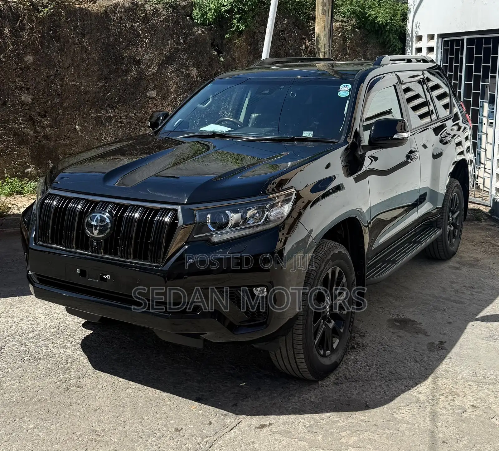 Toyota Land Cruiser Prado 2019 Black