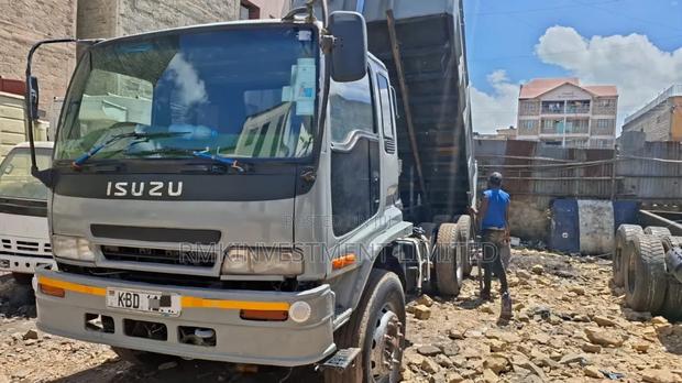 Isuzu AVR 2012 Grey - thumbnail 7