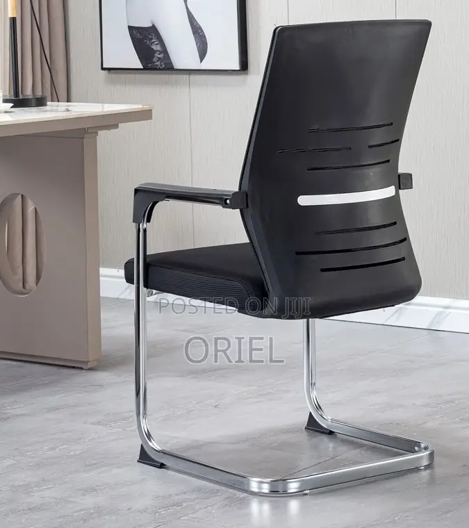 Office Chair : Chrome Base Office Visitor Chair