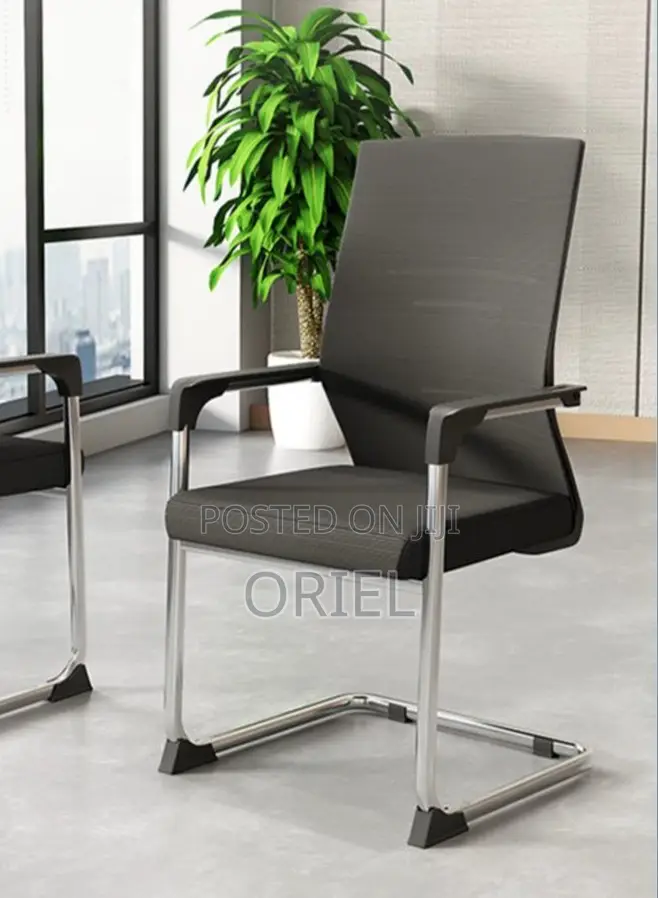 Office Chair : Chrome Base Office Visitor Chair