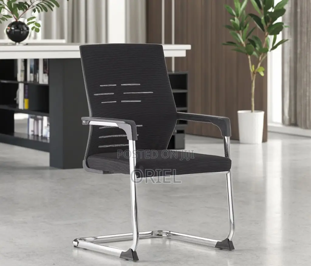 Office Chair : Chrome Base Office Visitor Chair
