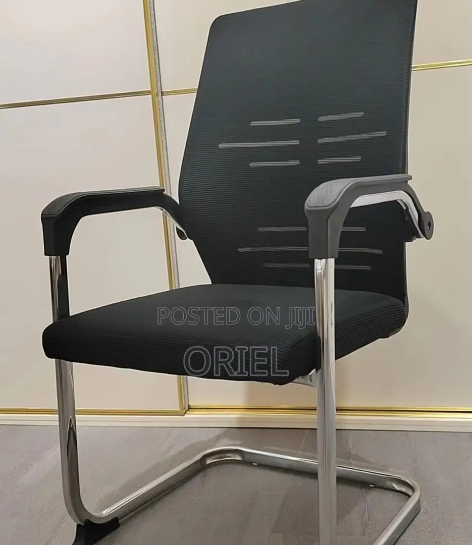 Office Chair : Chrome Base Office Visitor Chair