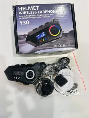 Y30 Helmet Wireless Earphone – Hands-Free Calls While Riding