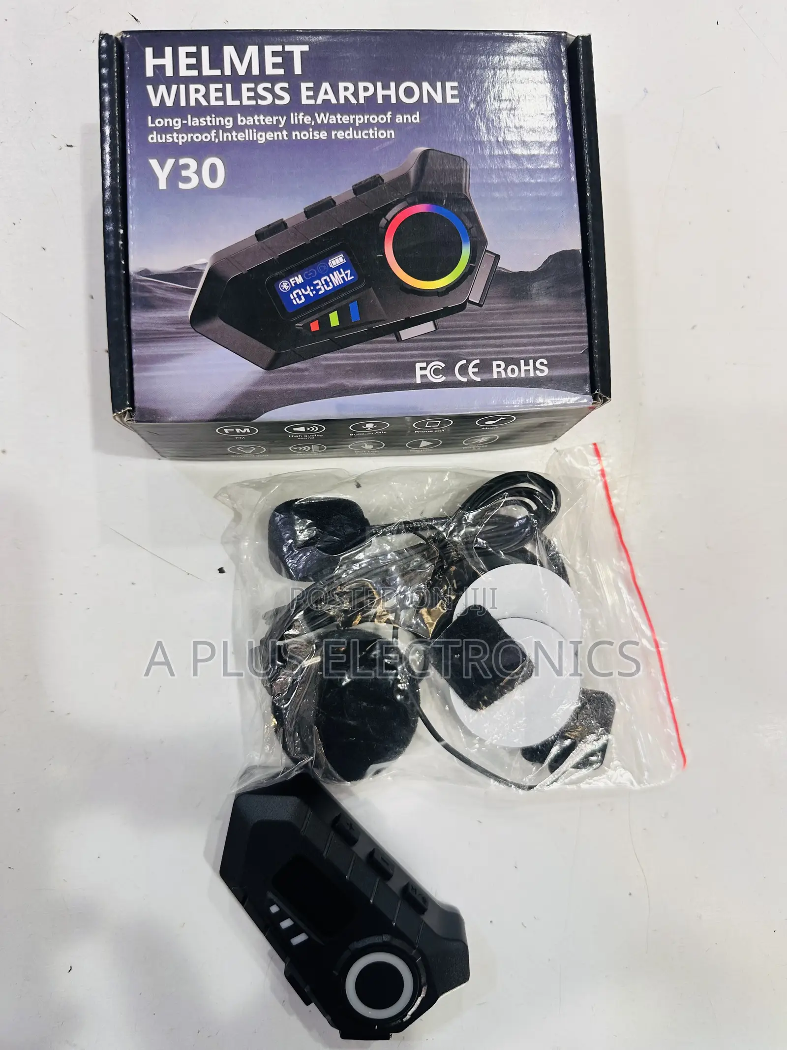 Y30 Helmet Wireless Earphone – Hands-Free Calls While Riding