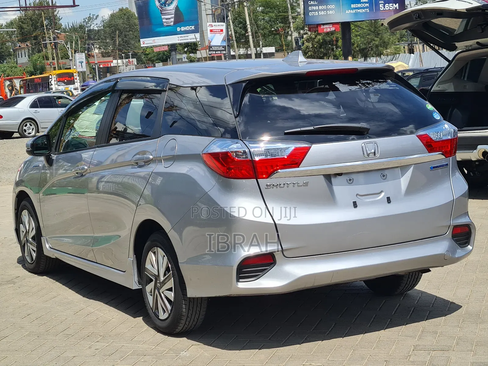 Honda Fit Shuttle 2019 Silver