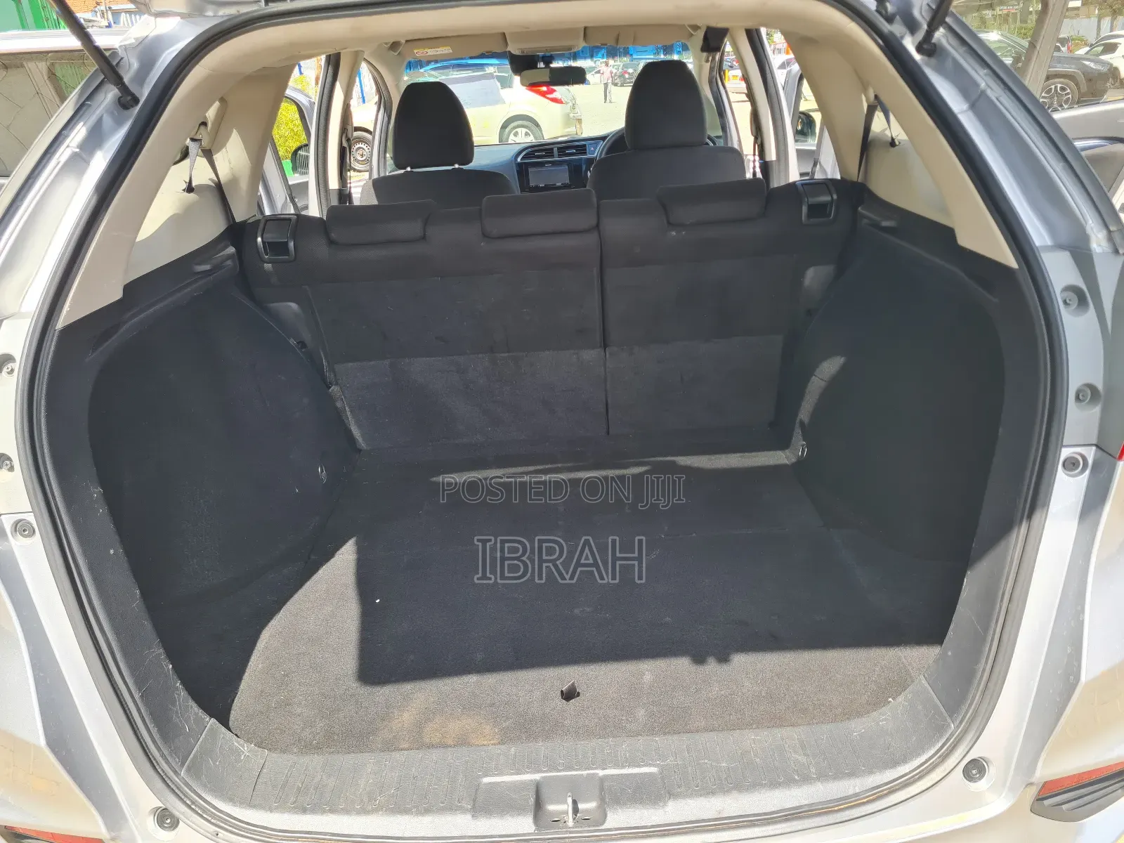 Honda Fit Shuttle 2019 Silver