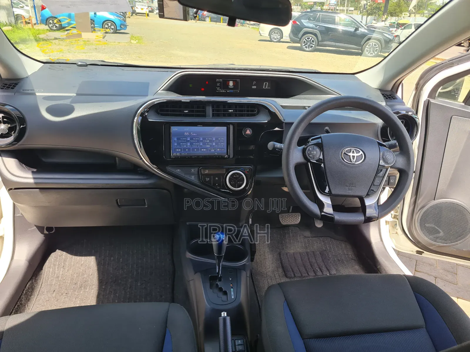 Toyota Aqua 2019 White